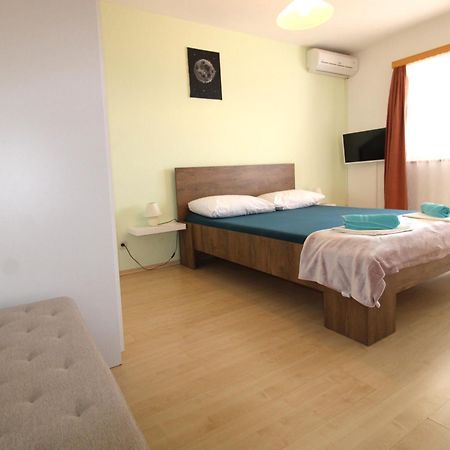 Apartment Studio Baric Porec Exterior photo